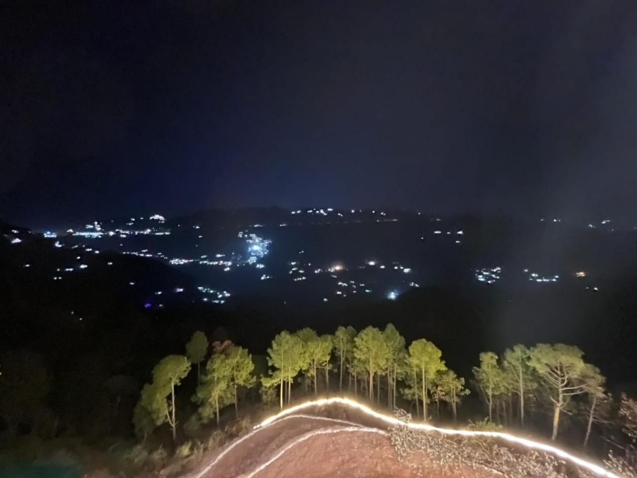 Hotel Tribe View - Away From City Hustle !! Top Rated & Most Awarded Property !! A Peaceful Stay Kasauli Eksteriør bilde